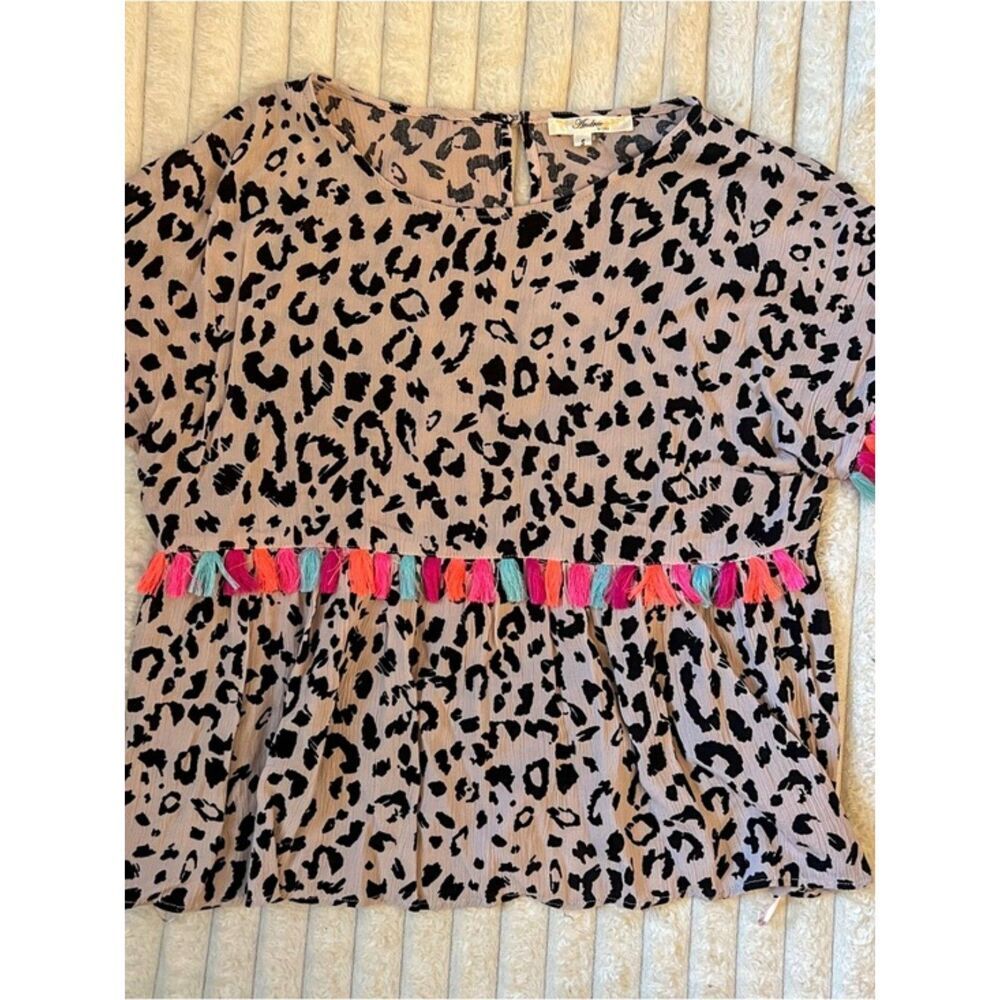 andree by unit tassle top size small